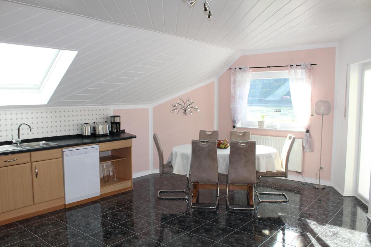 Studio Blick Ins Tal Kamp-Bornhofen Exterior foto